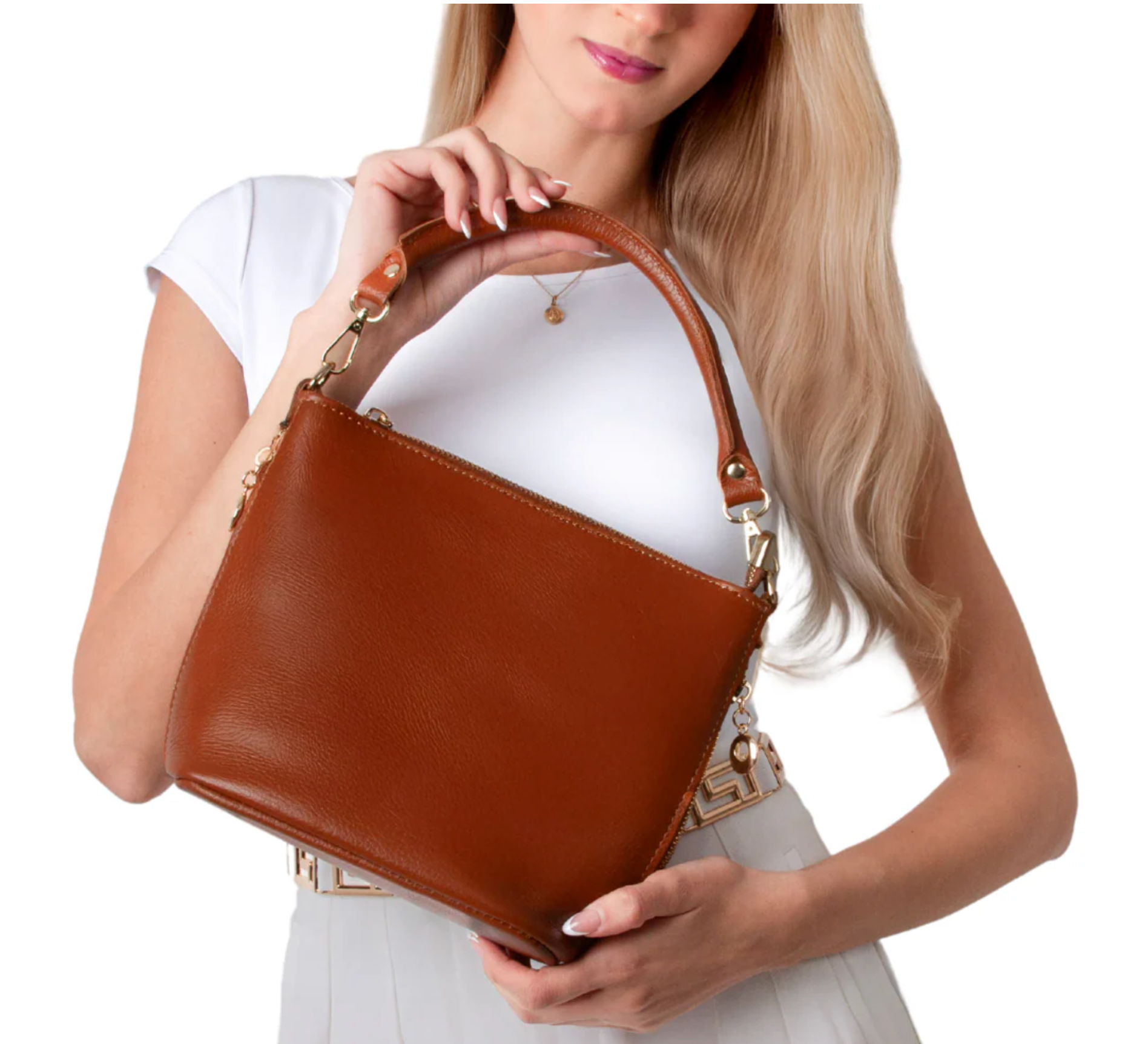 MEDIUM BAG WITH ZIP CLOSURE IN GENUINE ITALIAN LEATHER